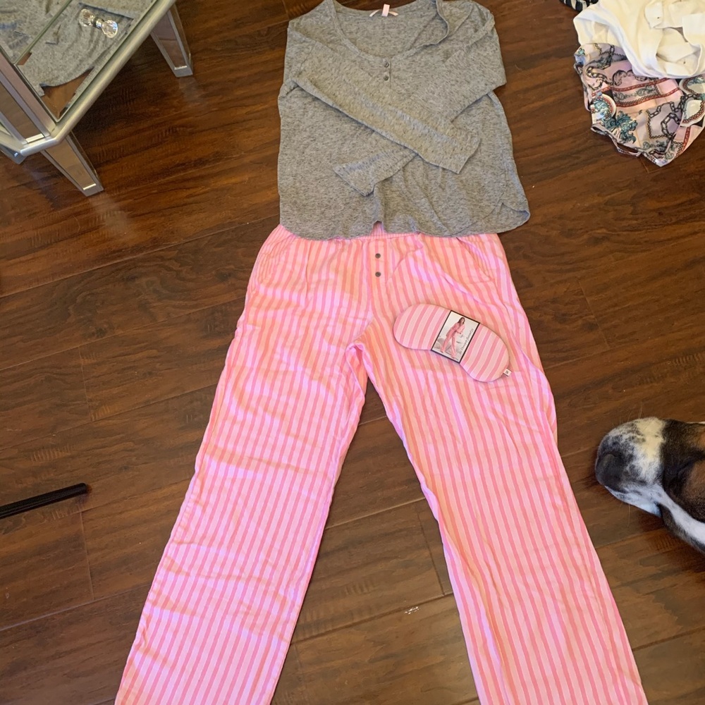VS Pajamas